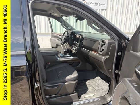 Used 2025 GMC Sierra 1500 Elevation w/ X31 Off-Road Package AWD/4WD image 23