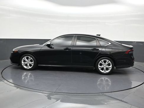Used 2023 Honda Accord LX image 2