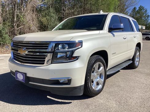 Used 2015 Chevrolet Tahoe LTZ image 3