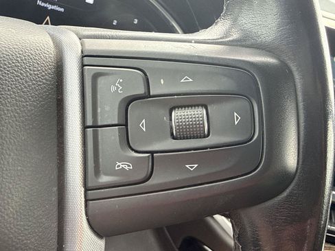 Used 2022 GMC Sierra 1500 SLE AWD/4WD image 18