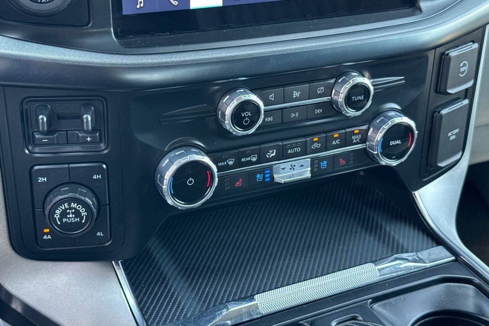 Used 2023 Ford F150 4x4 SuperCrew Hybrid image 27
