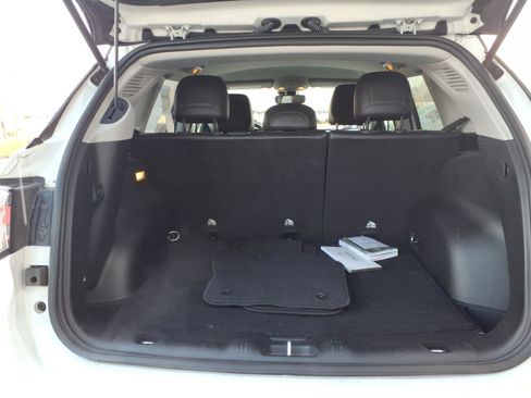 Used 2022 Jeep Compass Limited w/ Elite Group image 16