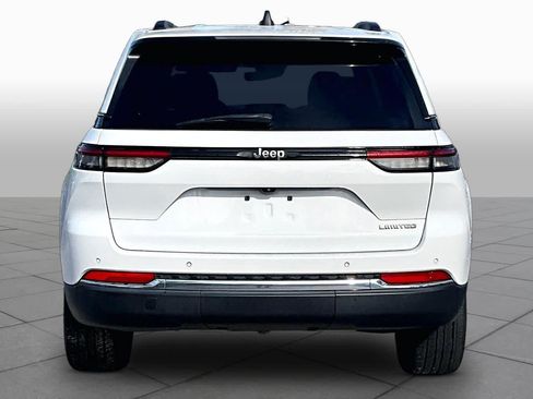 Used 2022 Jeep Grand Cherokee Limited RWD image 5