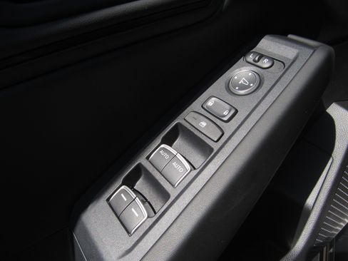 Used 2025 Honda Accord EX-L image 21