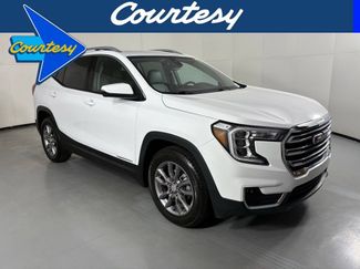Used 2024 GMC Terrain SLT FWD video 1