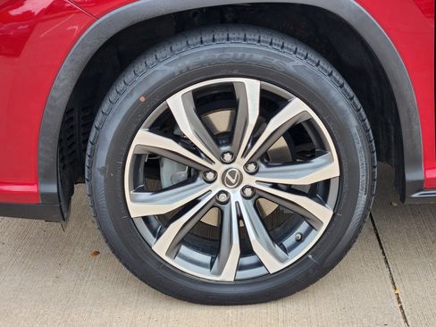 Used 2018 Lexus RX 450h AWD image 10