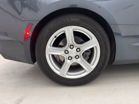 Used 2022 Chevrolet Camaro LT RWD image 11