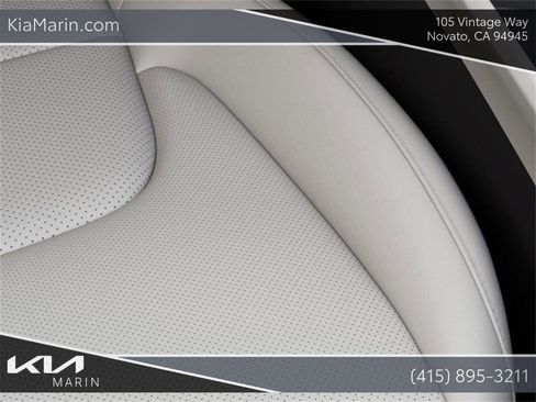 New 2026 Kia Sportage EX w/ EX Panorama Roof Package image 24