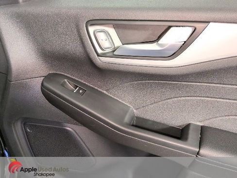 Used 2024 Ford Escape Platinum AWD/4WD image 42