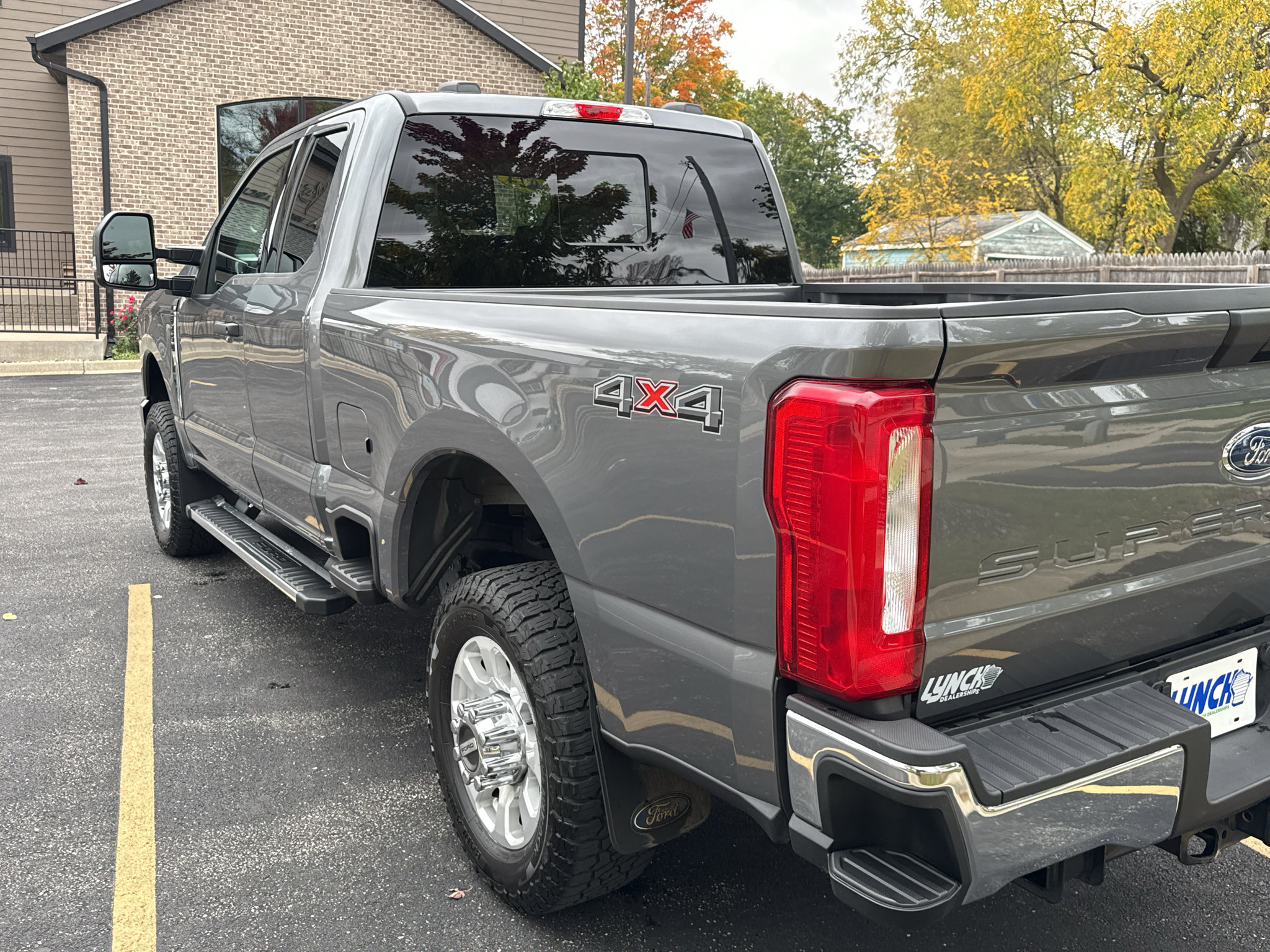 Used 2024 Ford F250 XLT AWD/4WD image 13