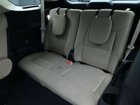 Certified 2022 Ford Explorer XLT w/ Class IV Trailer Tow Package image 34