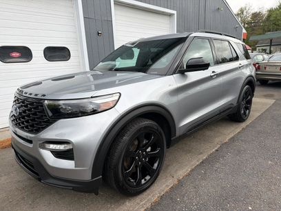 Used 2023 Ford Explorer ST-Line w/ Class IV Trailer Tow Package