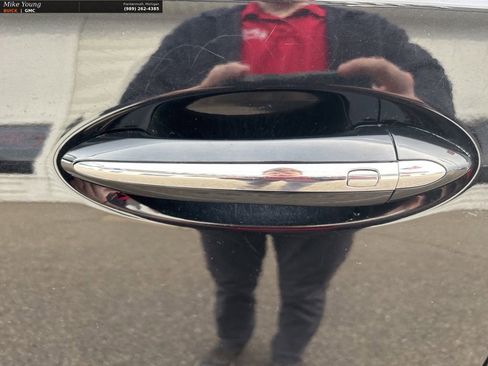 Used 2023 Buick Enclave Essence w/ Trailering Package, 5000 lbs. image 16