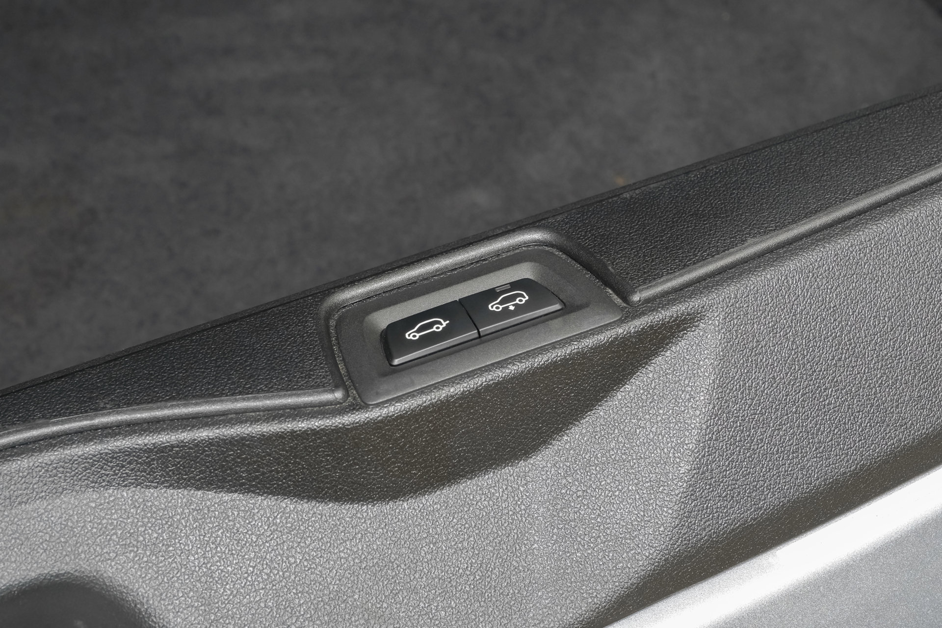 Used 2025 BMW X7 xDrive40i AWD/4WD image 77