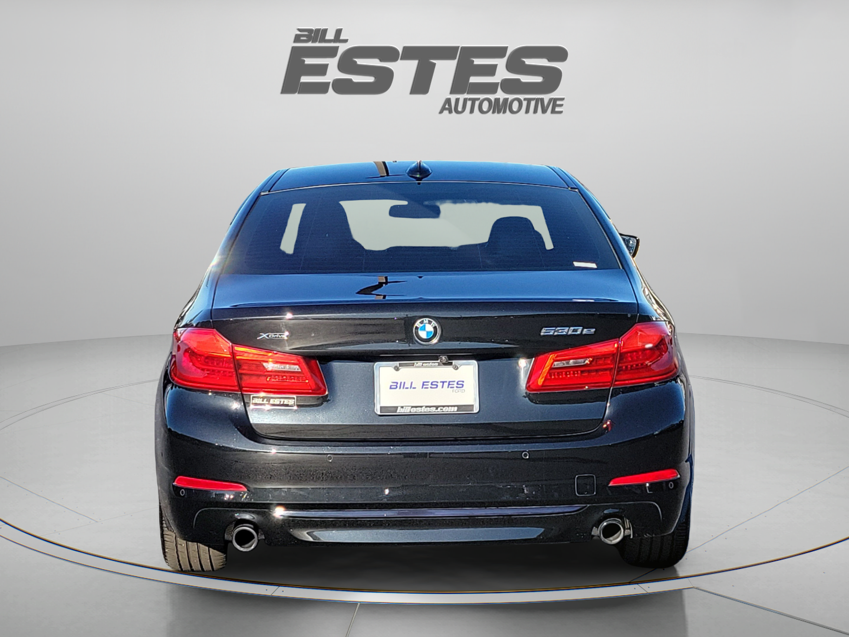 Used 2020 BMW 530e xDrive w/ Premium Package AWD/4WD image 3