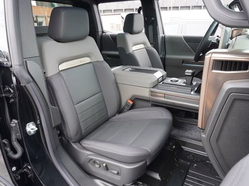 New 2025 GMC Hummer EV 3X w/ Extreme Off-Road Package image 12