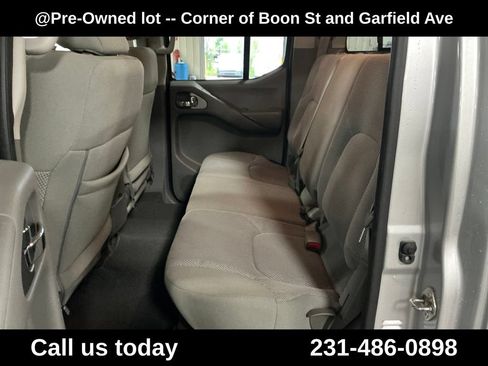 Used 2019 Nissan Frontier SV AWD/4WD image 27