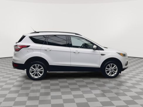 Used 2018 Ford Escape SE w/ SE Sync 3 Package image 35
