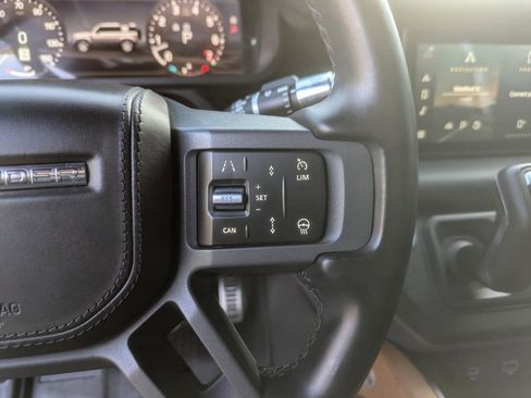 Used 2020 Land Rover Defender 110 X AWD/4WD image 18
