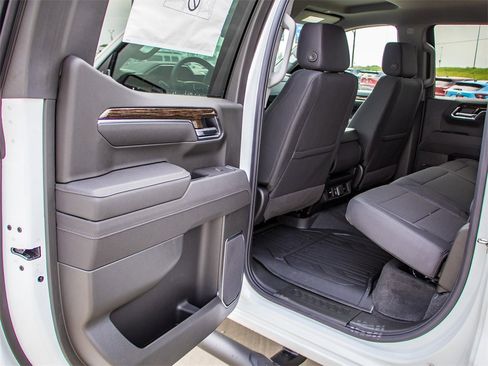 New 2026 GMC Sierra 1500 Elevation image 19