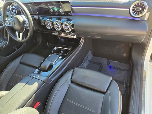Used 2021 Mercedes-Benz A 220 image 21