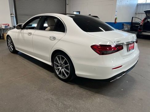 Used 2022 Mercedes-Benz E 350 Sedan image 5