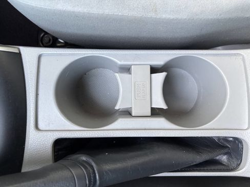 Used 2010 Toyota Corolla LE image 32