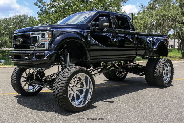Used 2020 Ford F450 Platinum w/ FX4 Off-Road Package AWD/4WD image 14