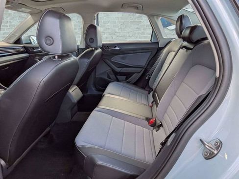 Certified 2026 Volkswagen Jetta SE FWD image 13