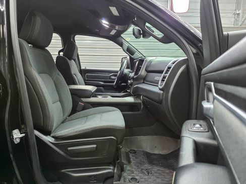 Used 2019 RAM 1500 Big Horn AWD/4WD image 16