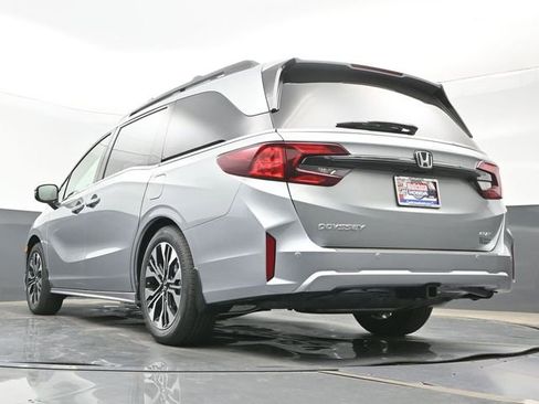 New 2026 Honda Odyssey Elite image 23