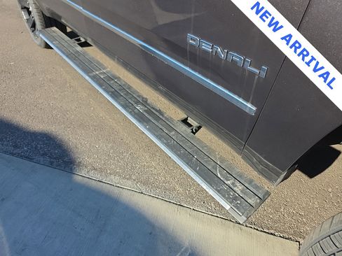 Used 2016 GMC Yukon XL Denali w/ Open Road Package image 4