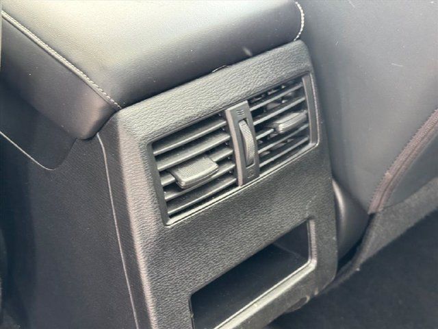 Used 2023 Mitsubishi Outlander SE FWD image 14