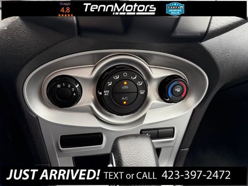 Used 2018 Ford Fiesta SE FWD image 18