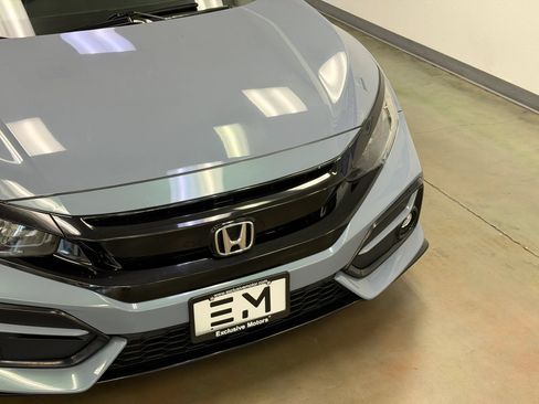Used 2020 Honda Civic Sport image 4