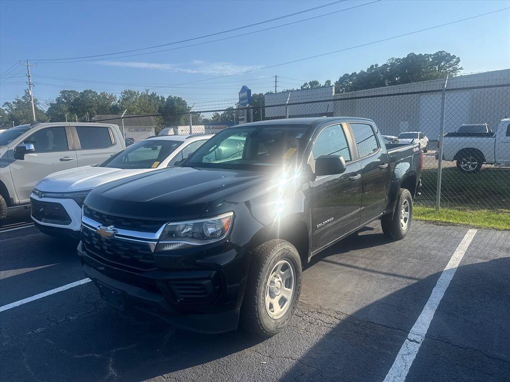 Used 2022 Chevrolet Colorado W/T w/ WT Convenience Package AWD/4WD image 2