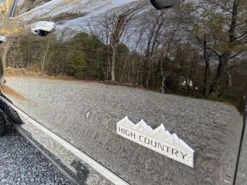 Used 2015 Chevrolet Silverado 3500 High Country w/ Duramax Plus Package image 11