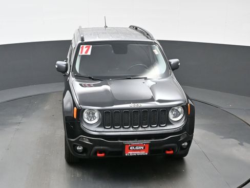 Used 2017 Jeep Renegade Trailhawk image 34