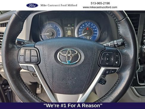Used 2020 Toyota Sienna XLE FWD image 10