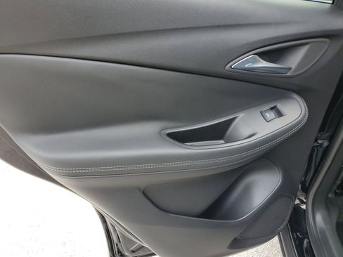 Used 2021 Buick Encore GX Preferred image 8