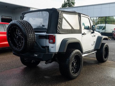 Used 2008 Jeep Wrangler X image 7