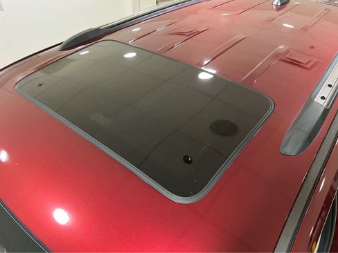 Used 2021 Jeep Grand Cherokee Limited image 17