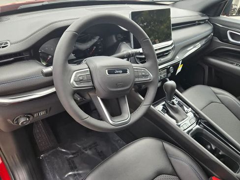 New 2026 Jeep Compass Latitude AWD/4WD image 10
