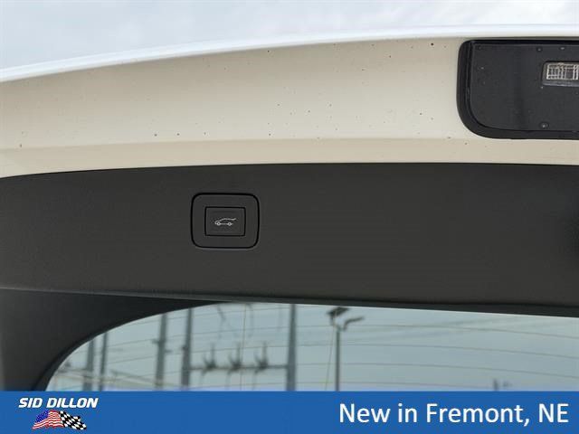 New 2026 Buick Envista Sport Touring w/ Convenience I Package FWD image 6