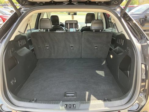 Used 2023 Ford Edge SEL w/ Convenience Package AWD/4WD image 18