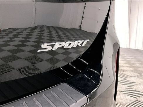 Used 2025 Honda Odyssey Sport-L image 9