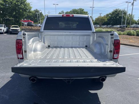 Used 2016 RAM 1500 Express w/ Popular Equipment Group AWD/4WD image 11