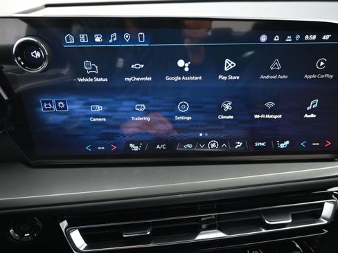 New 2026 Chevrolet Traverse LT FWD image 15