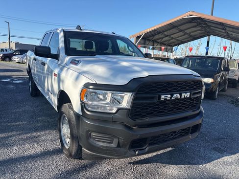 Used 2020 RAM 2500 Tradesman RWD image 3
