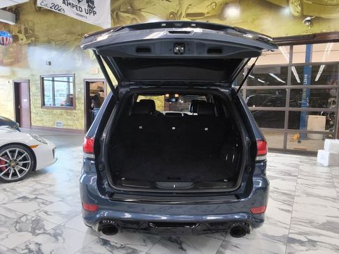 Used 2021 Jeep Grand Cherokee SRT AWD/4WD image 6